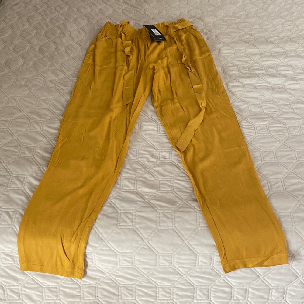 Fashion Nova Mustard yellow light weight pants